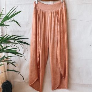 Pink, crown pants made in Italy.